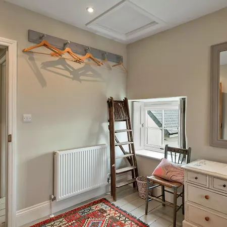 Finest Retreats - St Eval School House Saint Ervan